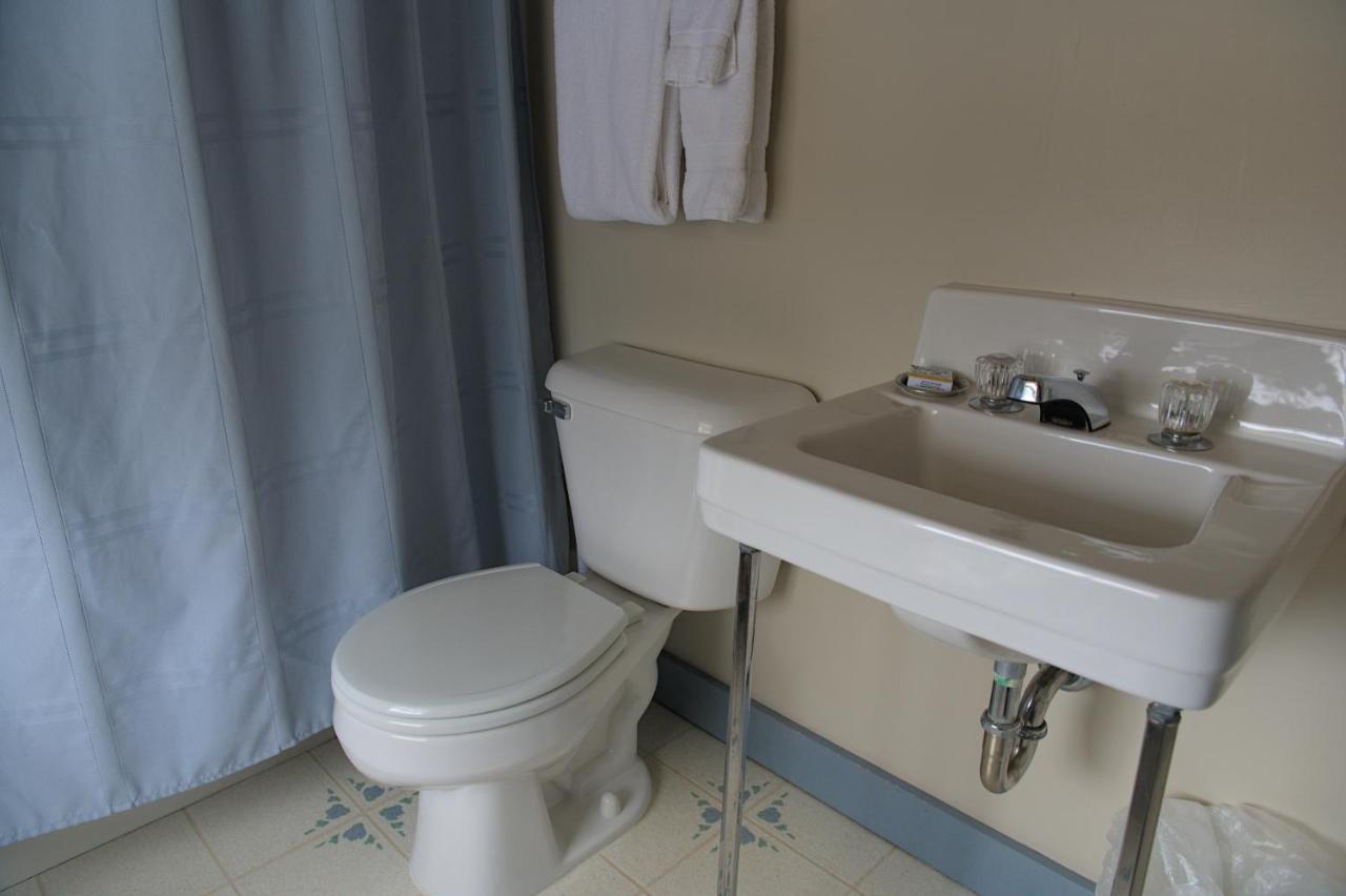 Shoreham Inn Bed & Breakfast מראה חיצוני תמונה